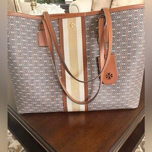 Tory Burch Gemini Link canvas tote